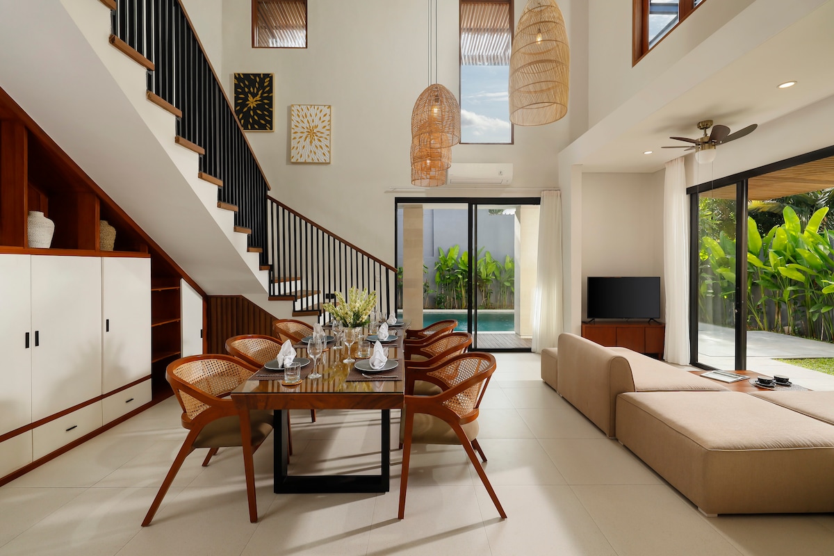 Quiet 4 Bedroom Villa Close to Beach and Nightlive 4