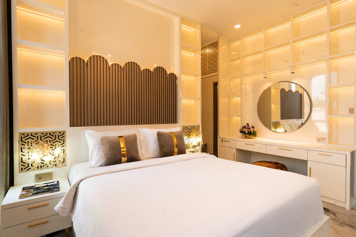 Modern Mediterranean 4BR Luxe Villa in Uluwatu 24
