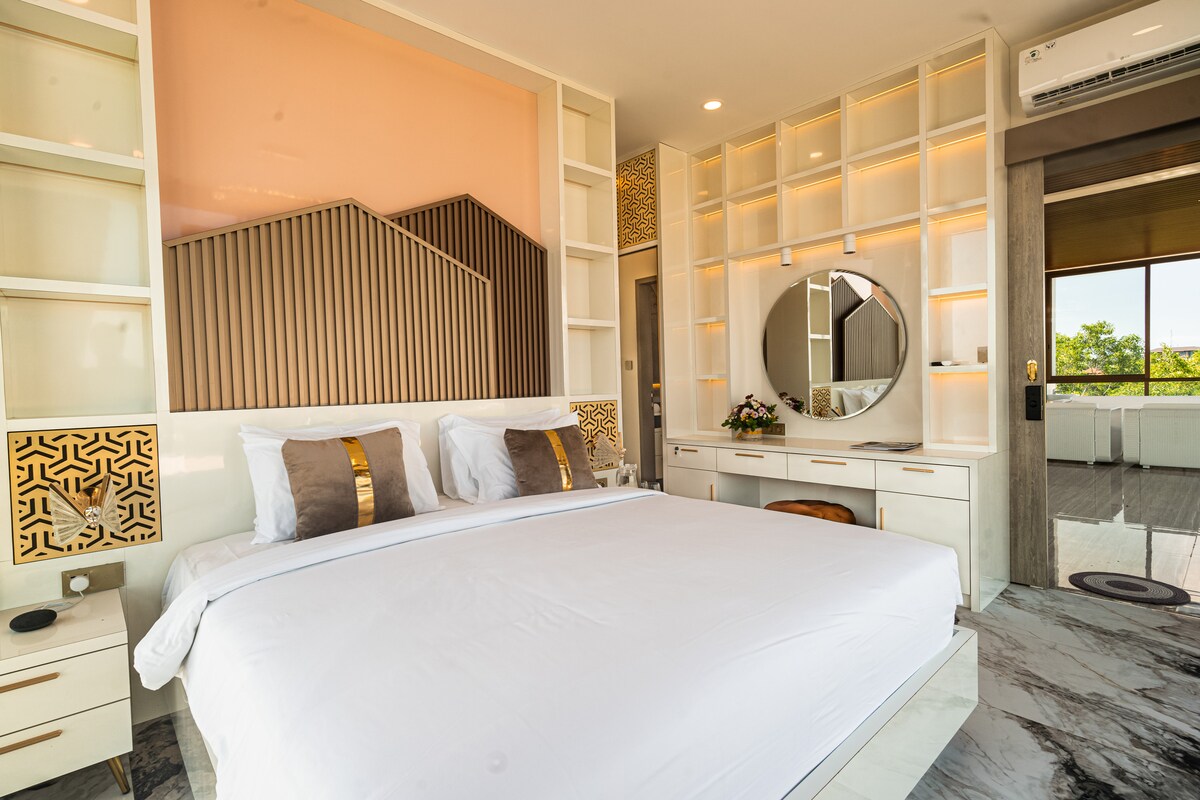 Modern Mediterranean 4BR Luxe Villa in Uluwatu 25