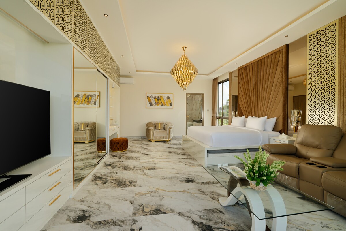 Modern Mediterranean 4BR Luxe Villa in Uluwatu 35