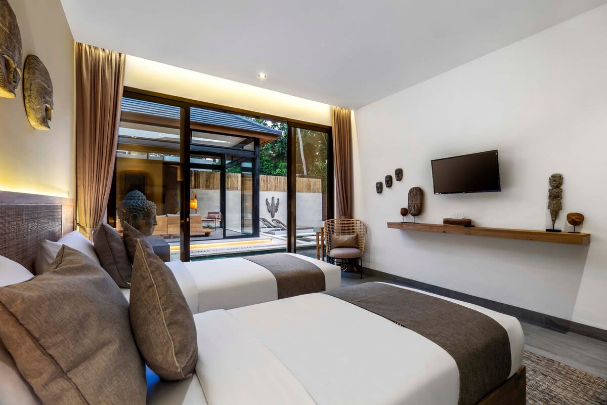 Villa Dua Baskom : 3BR Dream w/ Pool & Jungle View 10