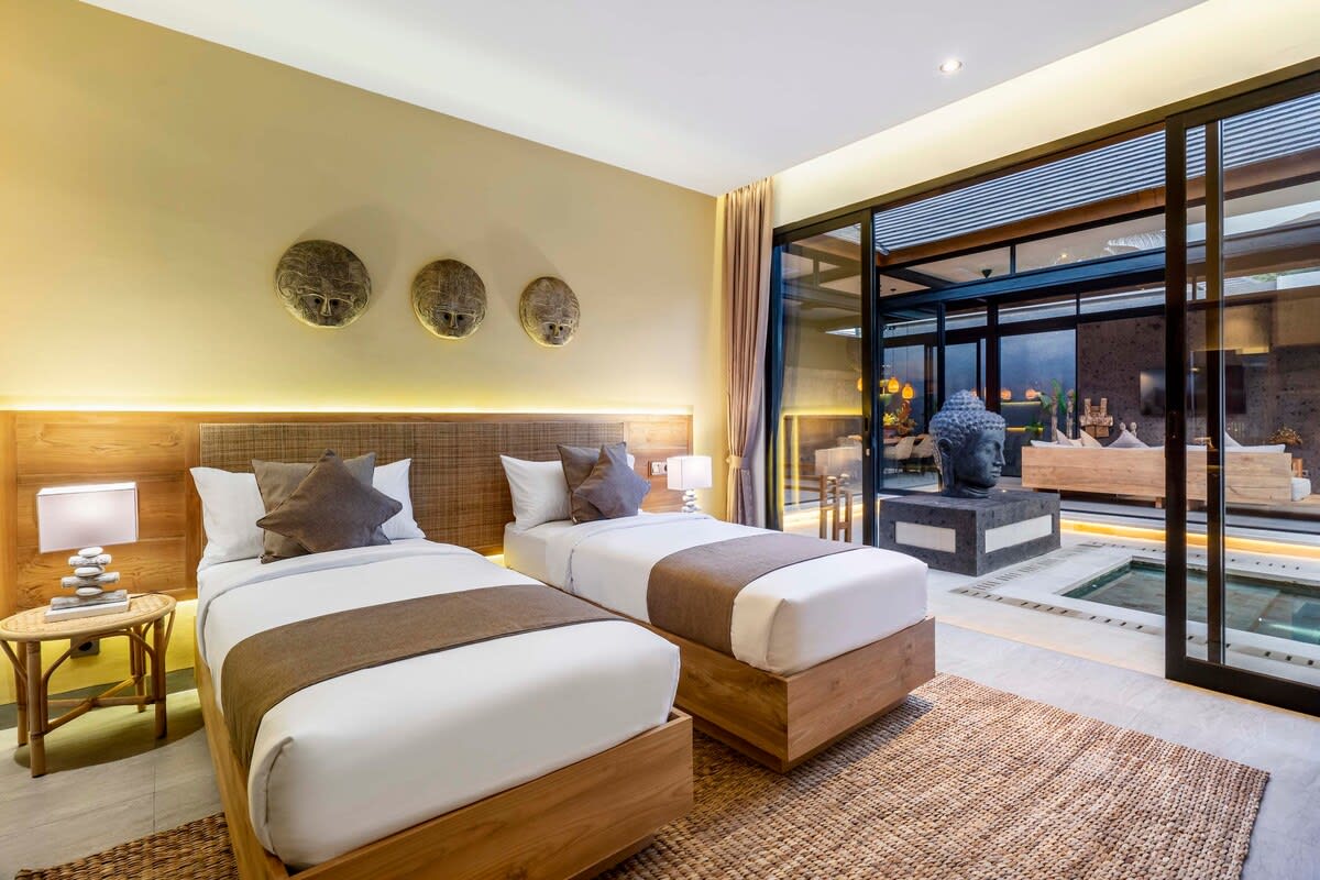 Villa Dua Baskom : 3BR Dream w/ Pool & Jungle View 11