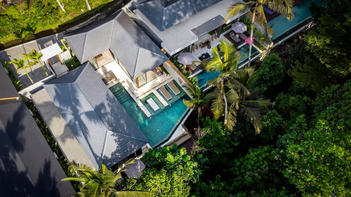 Villa Dua Baskom : 3BR Dream w/ Pool & Jungle View 26