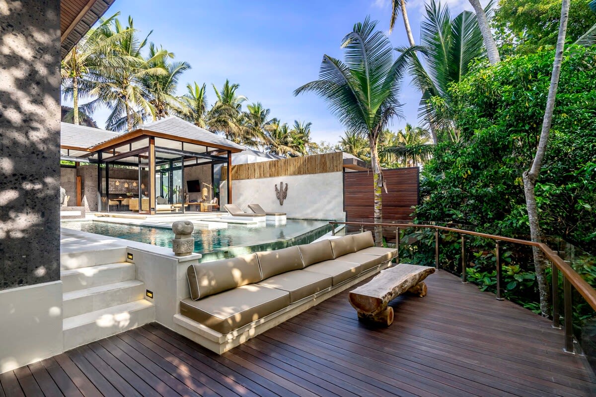 Villa Dua Baskom : 3BR Dream w/ Pool & Jungle View 35
