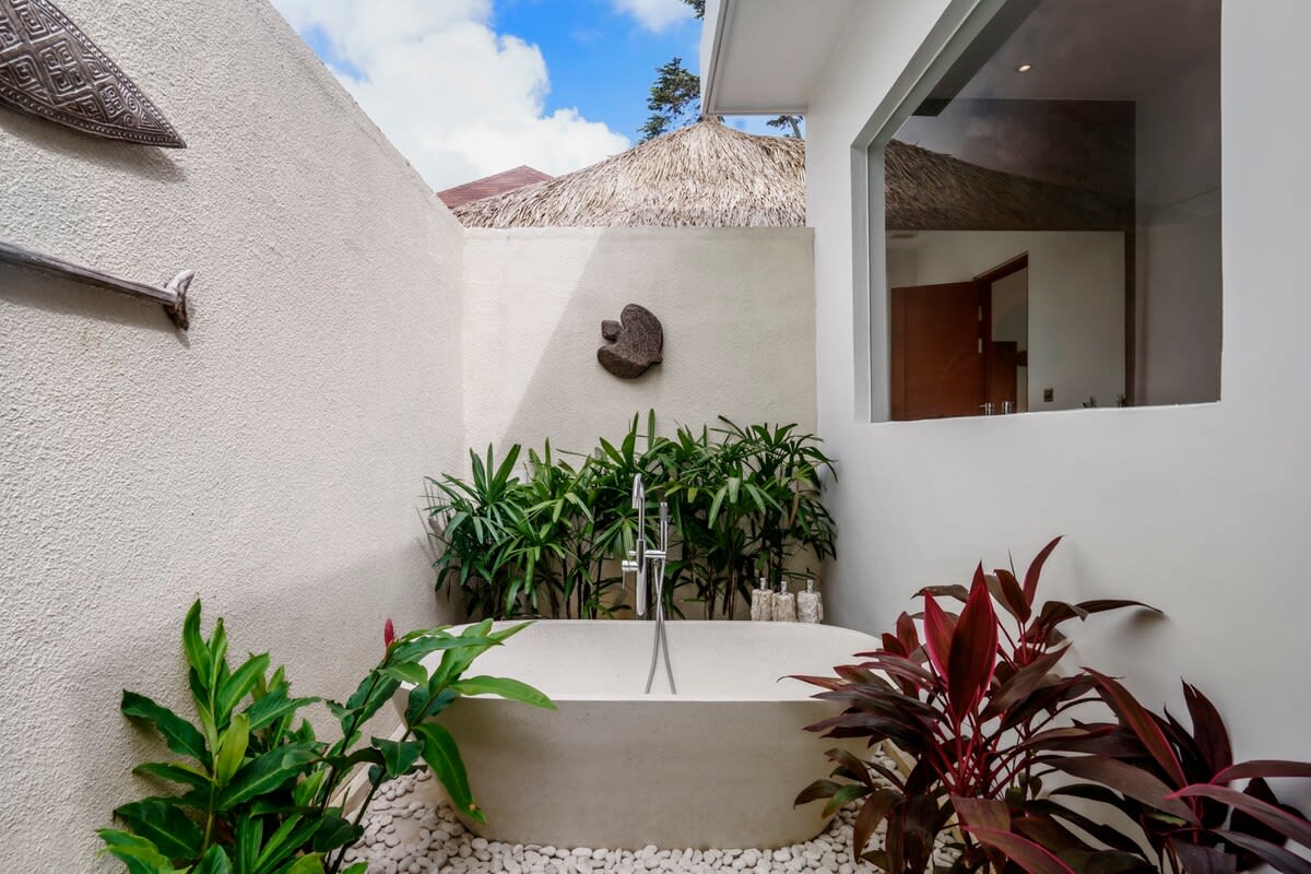 Amabilis 2BR Villa Direct Jungle Views in Ubud 4