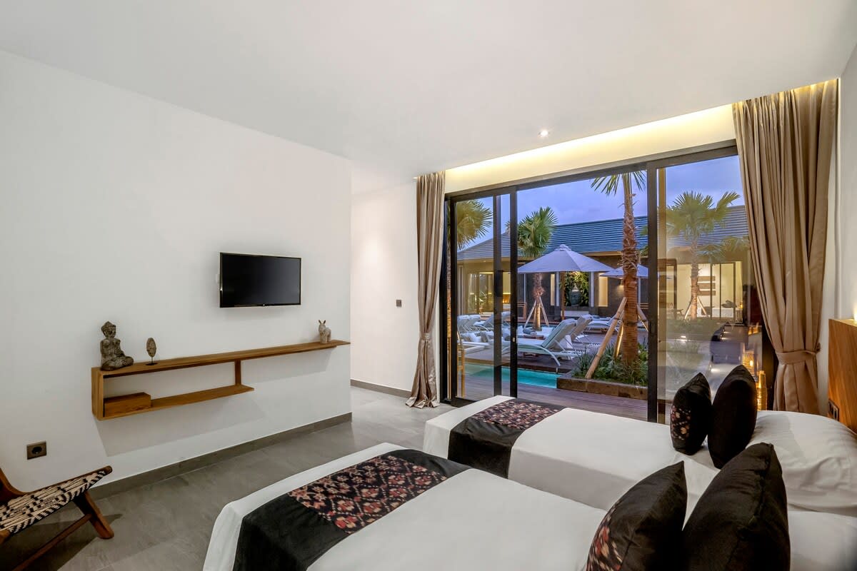 Luna Lotus: 5BR Family Villa w/Pool & Paddy View 13
