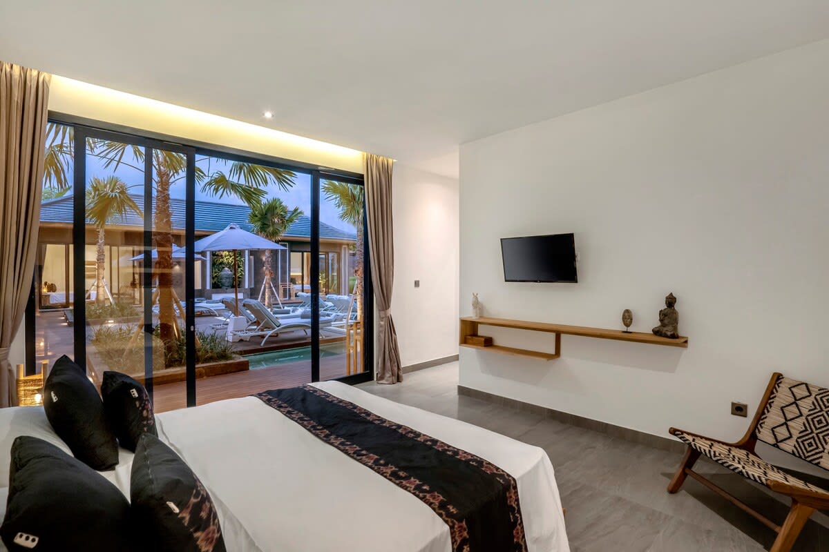 Luna Lotus: 5BR Family Villa w/Pool & Paddy View 24