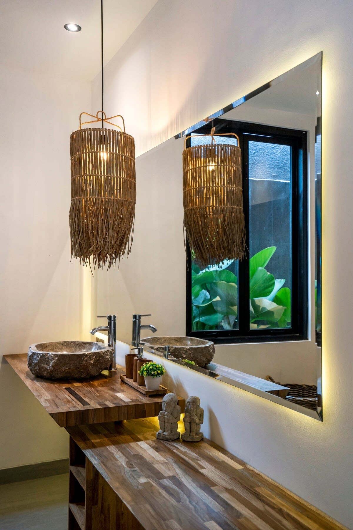 Luna Lotus: 5BR Family Villa w/Pool & Paddy View 25