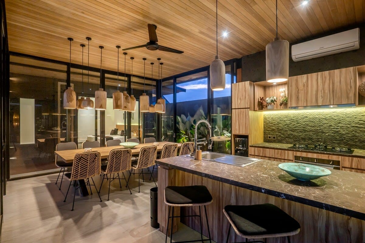 Luna Lotus: 5BR Family Villa w/Pool & Paddy View 3