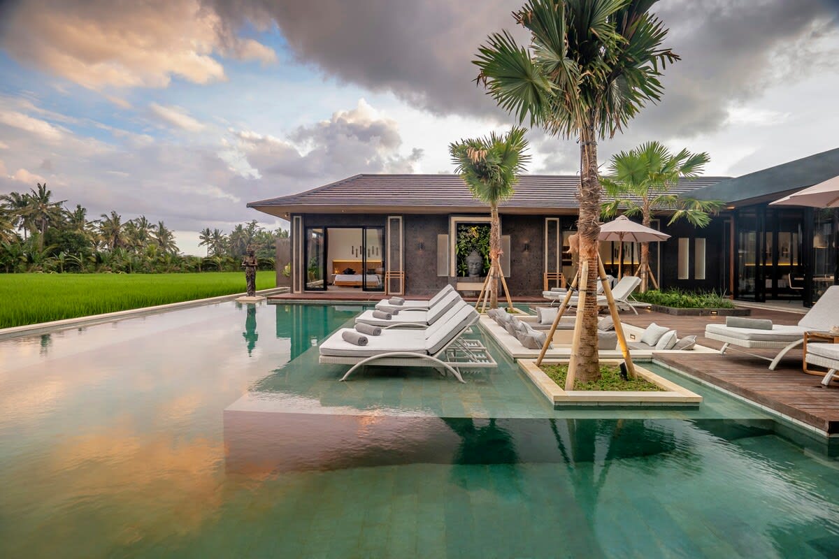 Luna Lotus: 5BR Family Villa w/Pool & Paddy View 35
