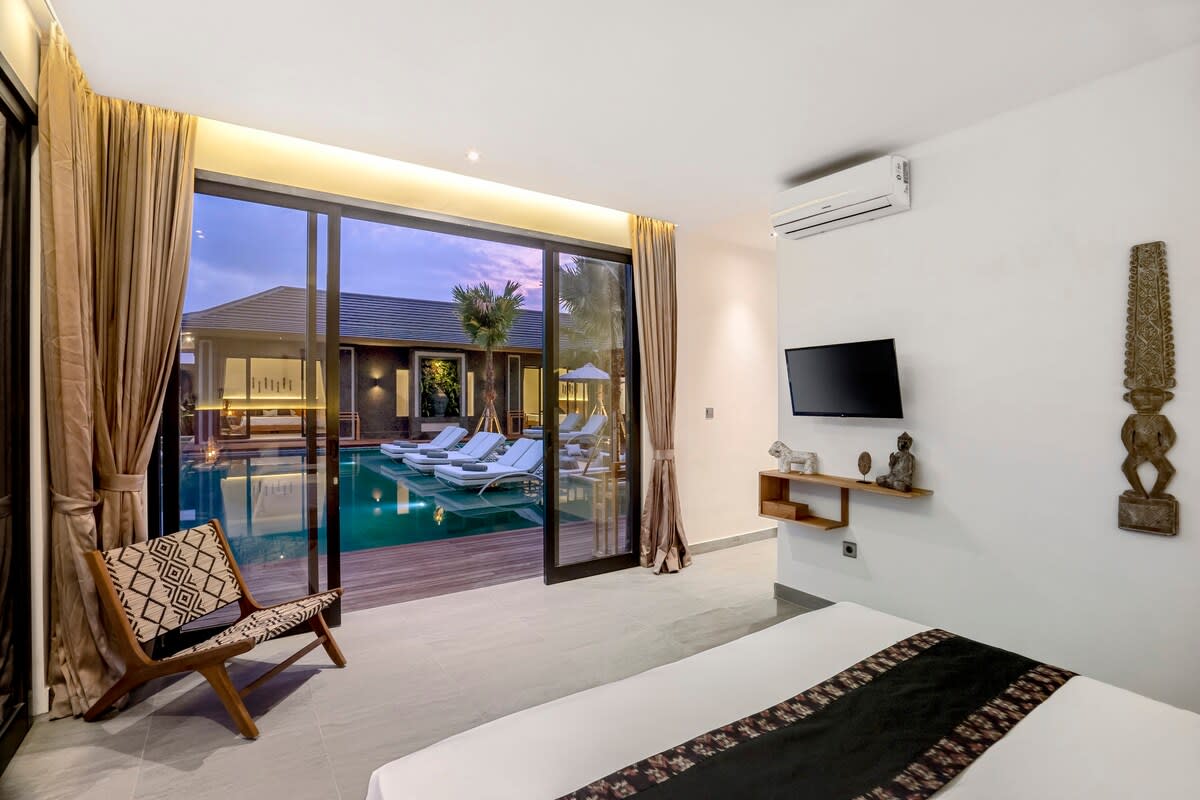 Luna Lotus: 5BR Family Villa w/Pool & Paddy View 9