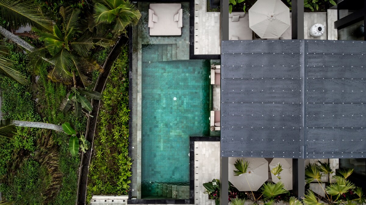 Jungle Paradise 5BR Villa w/ GYM, Ubud Center 30