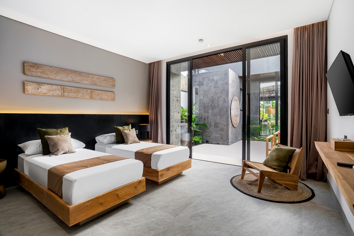 Palm Paradise 5BR Infinity Pool Villa Ubud Center 16