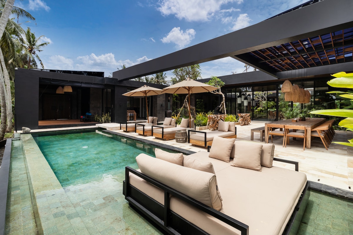 Palm Paradise 5BR Infinity Pool Villa Ubud Center 36