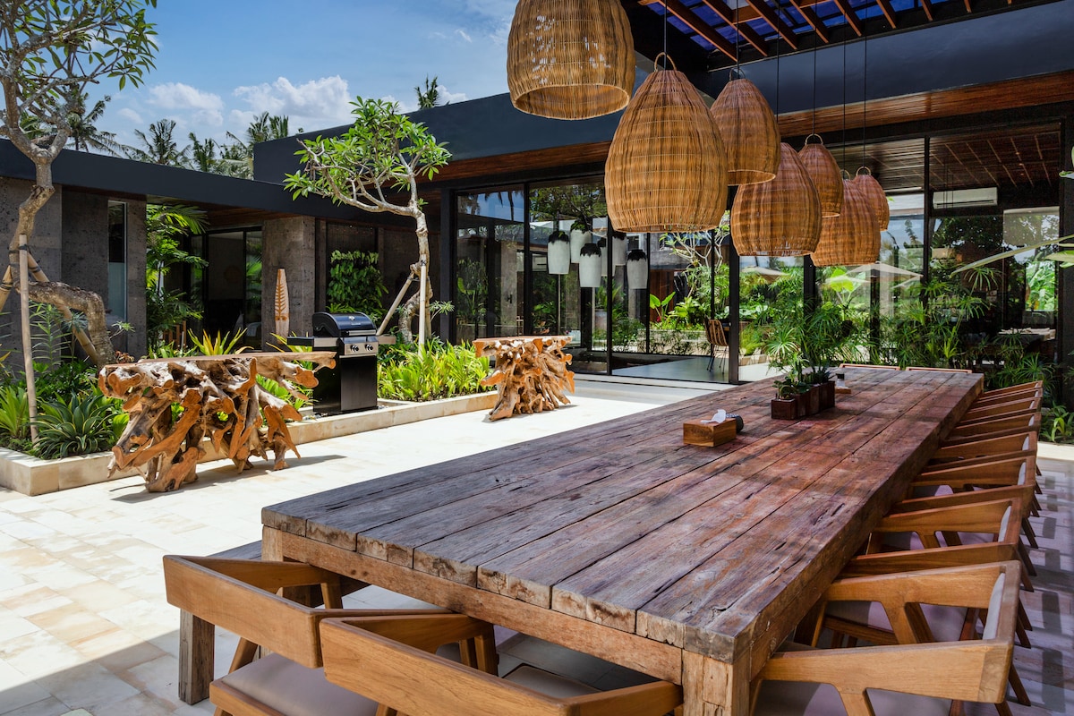 Palm Paradise 5BR Infinity Pool Villa Ubud Center 5