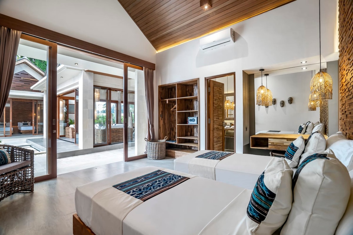 Zen Paradise : 6BR Family Villa w/Yoga Shala, Ubud 11