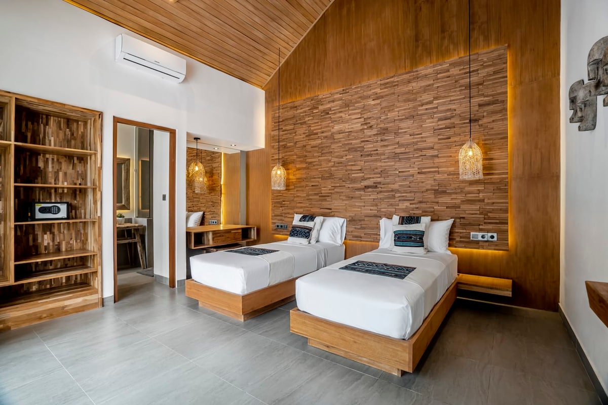Zen Paradise : 6BR Family Villa w/Yoga Shala, Ubud 15
