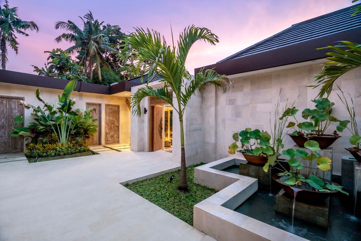 White Lotus 5BR Family Escape with Infinity Pool 21