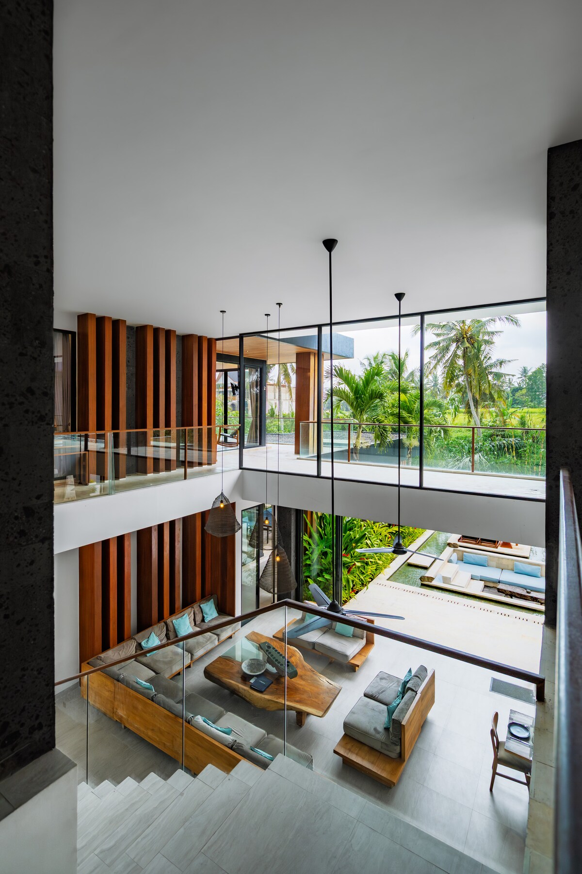 Ahava: 6BR Family Villa w/Infinity Pool, Gym & Spa 10