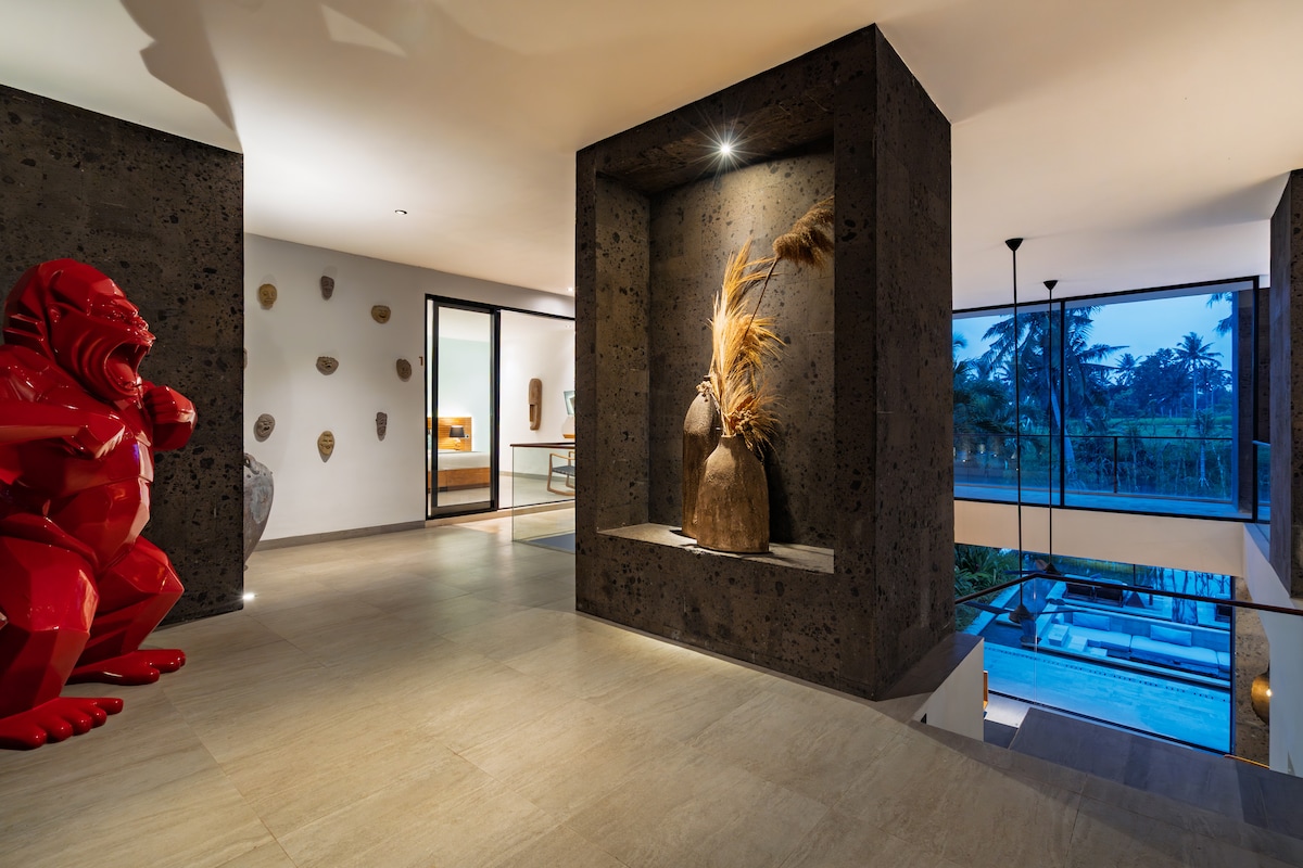Ahava: 6BR Family Villa w/Infinity Pool, Gym & Spa 11