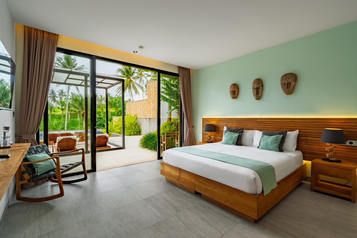 Ahava: 6BR Family Villa w/Infinity Pool, Gym & Spa 17