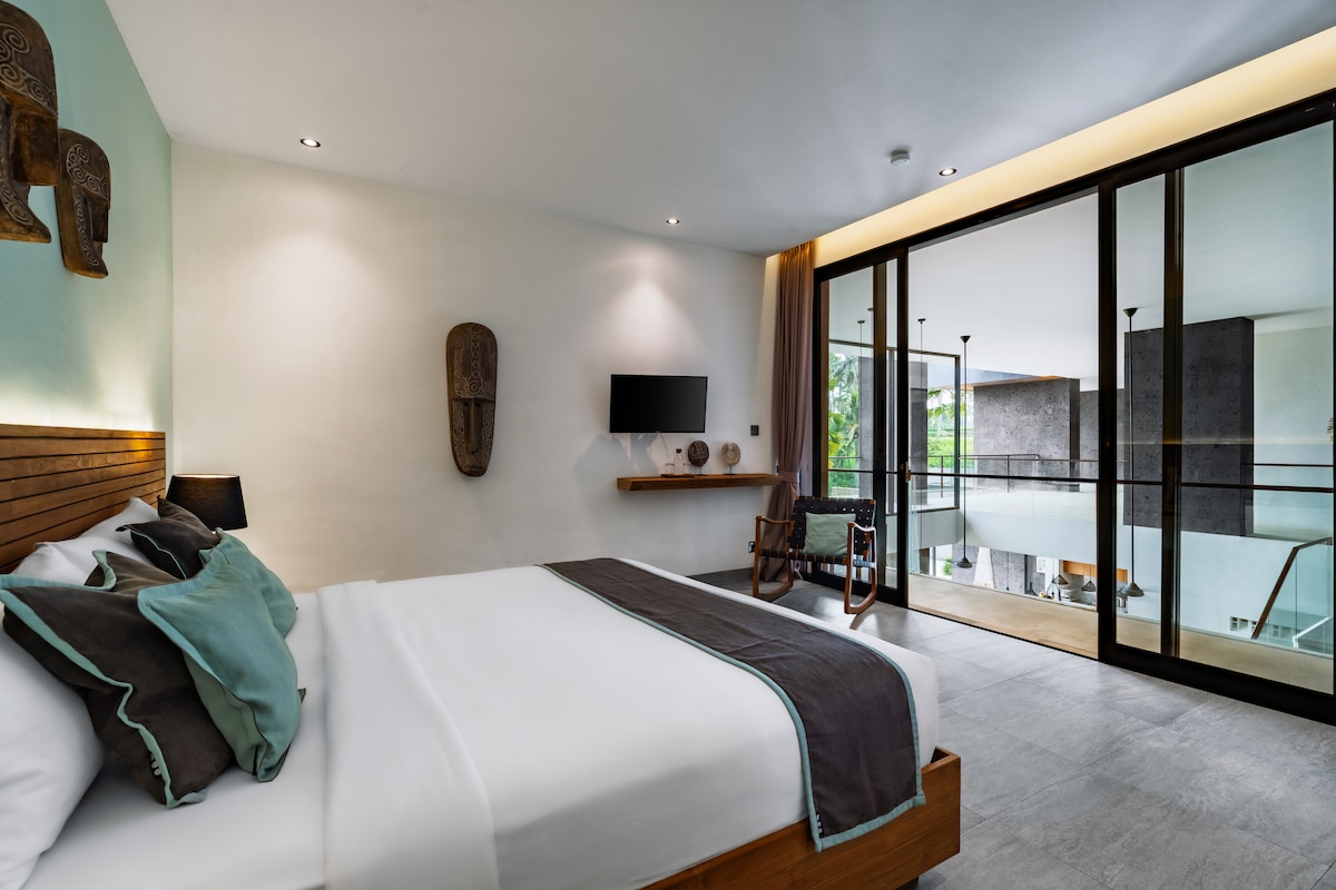 Ahava: 6BR Family Villa w/Infinity Pool, Gym & Spa 22