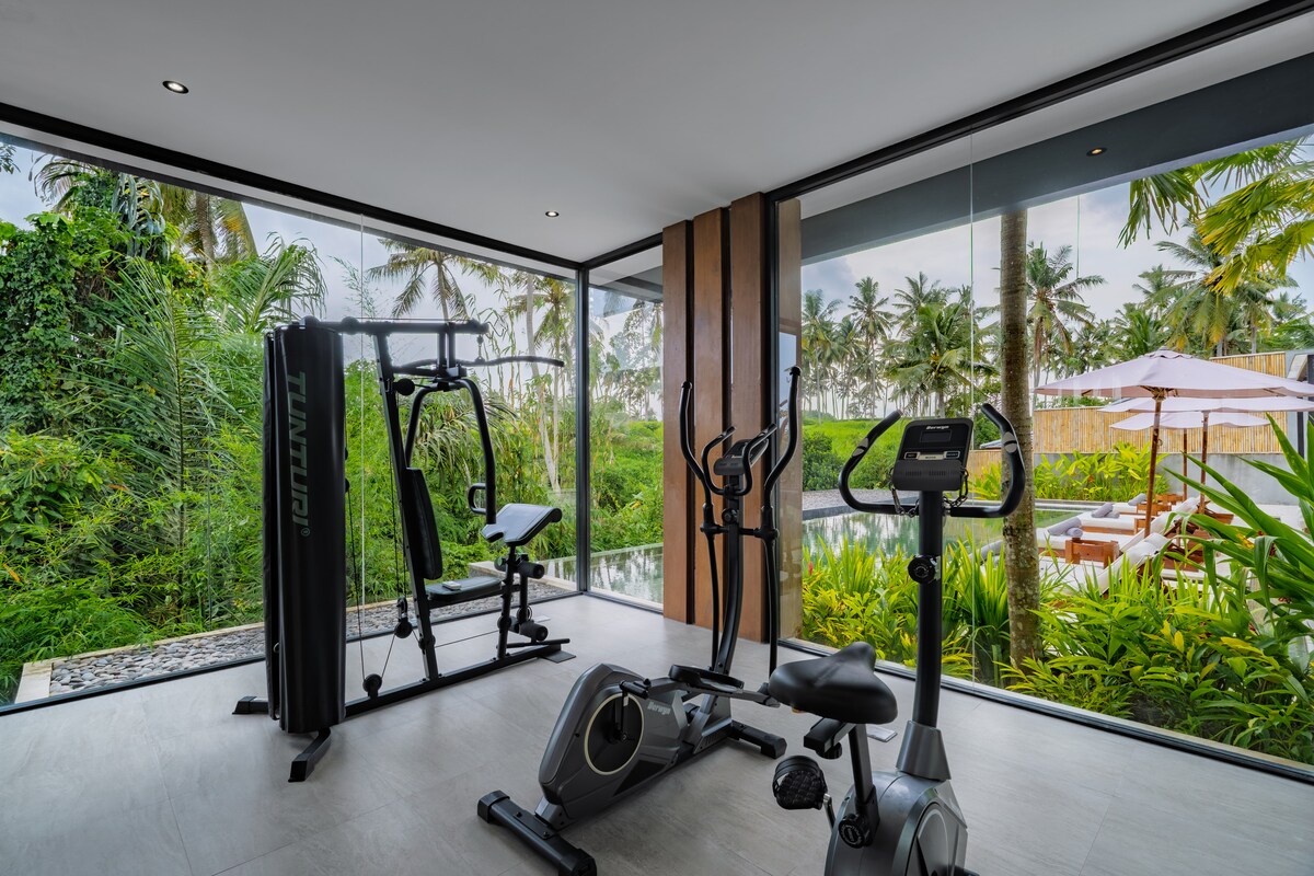 Ahava: 6BR Family Villa w/Infinity Pool, Gym & Spa 33