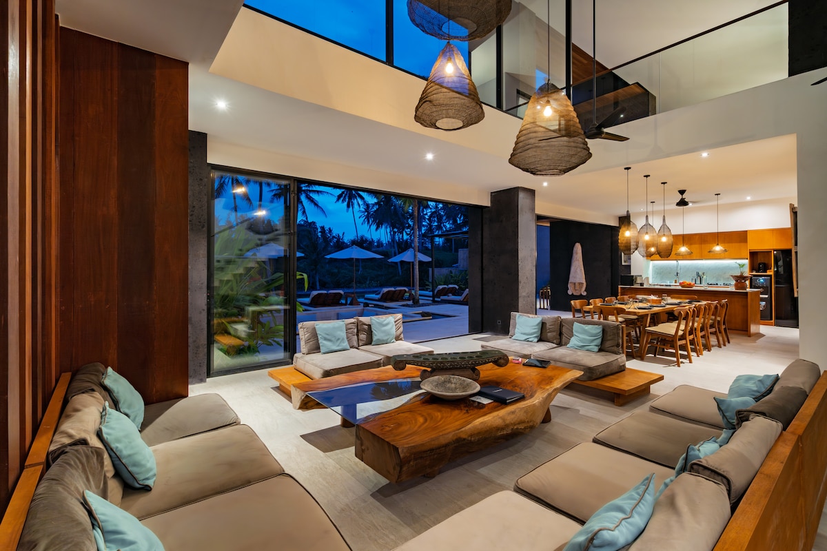Ahava: 6BR Family Villa w/Infinity Pool, Gym & Spa 9