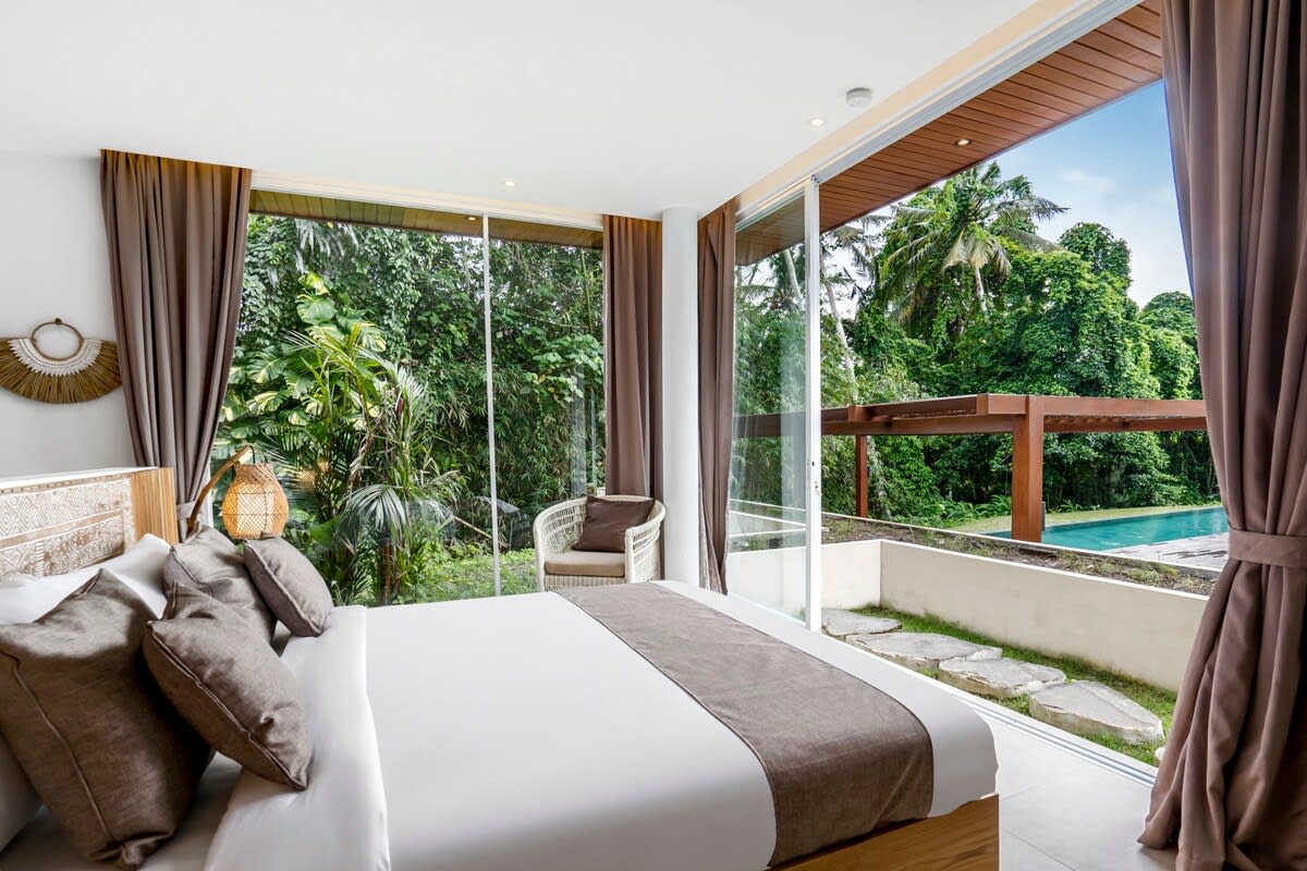 Belantara 5BR Infinity Pool Villa & Valley View 12