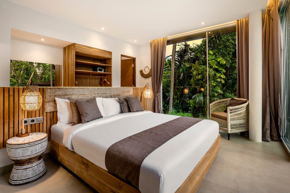 Belantara 5BR Infinity Pool Villa & Valley View 6