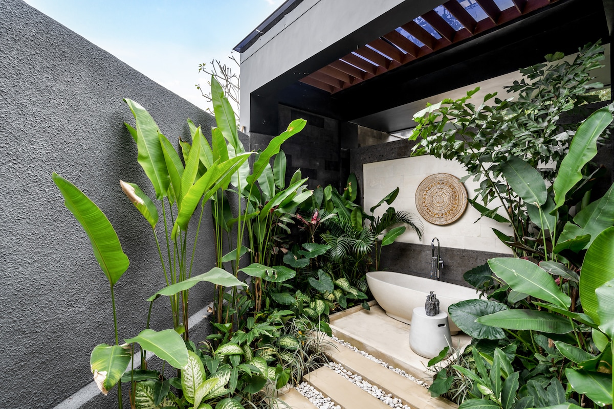 12BR Ubud Family Villas| Home Gym,Spa & Yoga Shala 36