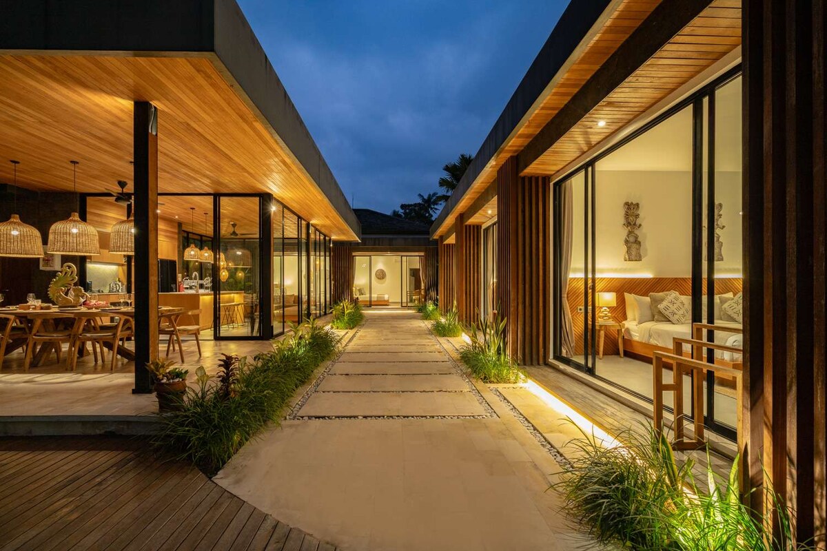 Tavisha : 5BR Family Villa w/Infinity Pool in Ubud 14