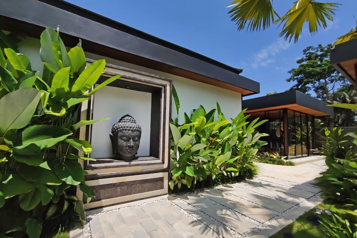 Tavisha : 5BR Family Villa w/Infinity Pool in Ubud 16