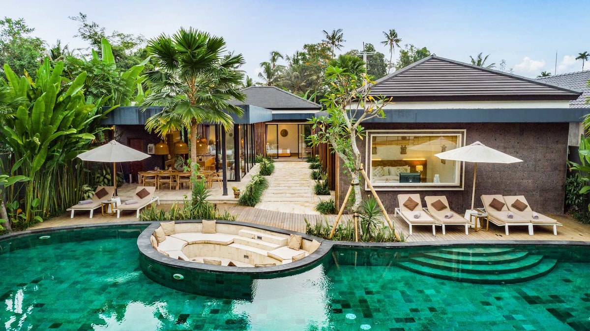Tavisha : 5BR Family Villa w/Infinity Pool in Ubud 19