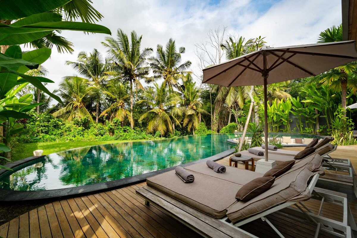 Tavisha : 5BR Family Villa w/Infinity Pool in Ubud 20