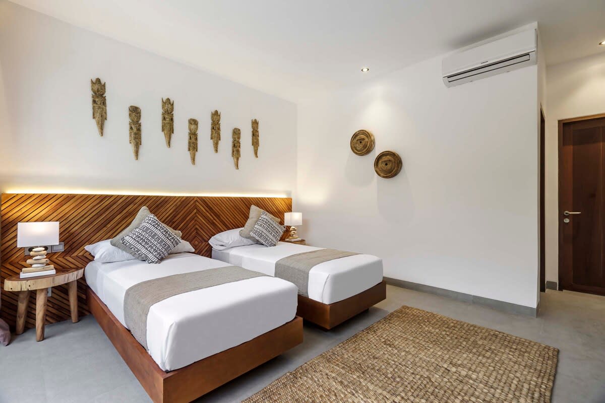 Tavisha : 5BR Family Villa w/Infinity Pool in Ubud 7