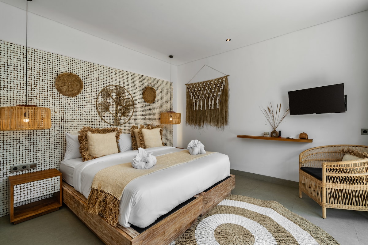 Aloha 6BR Family Villa w/PrivatePool & Gym in Ubud 10