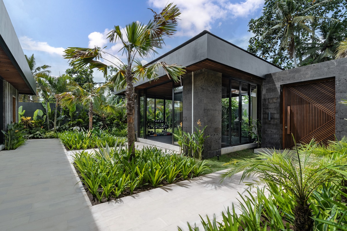 Aloha 6BR Family Villa w/PrivatePool & Gym in Ubud 21