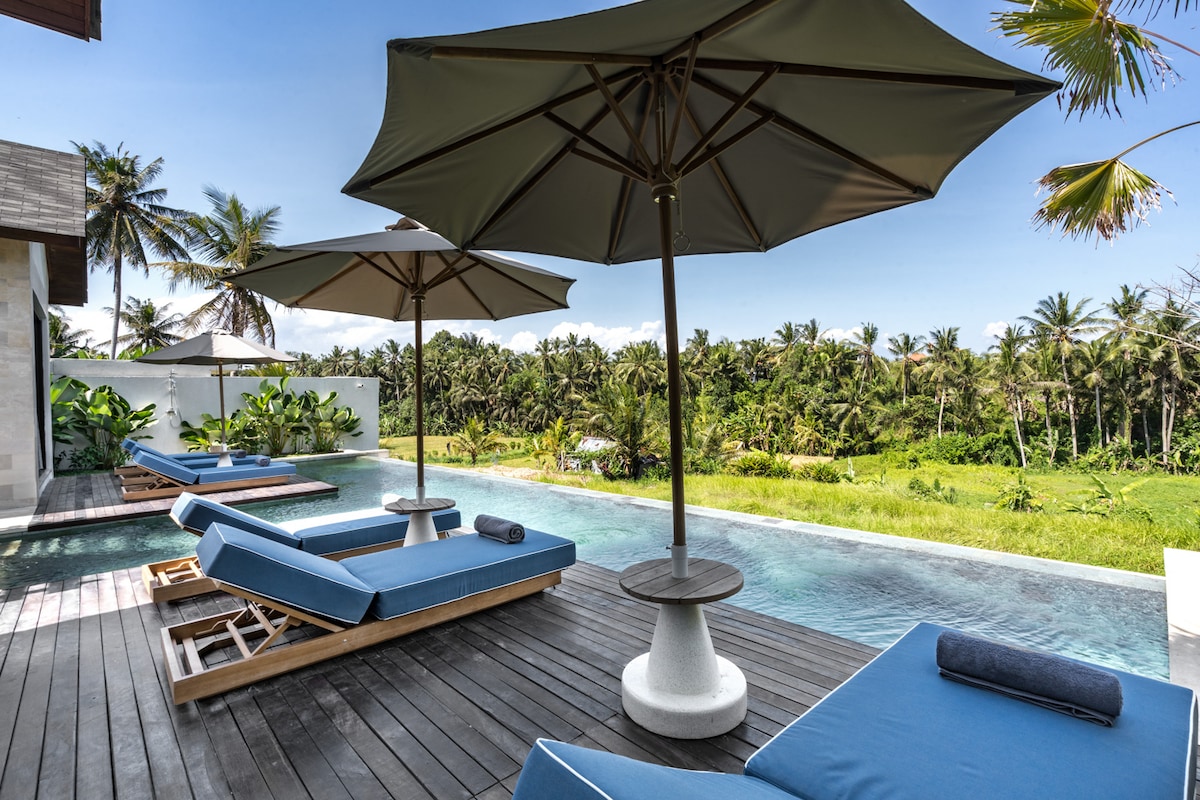 Anastheo : Modern 3BR Villa with Stunning Views 23