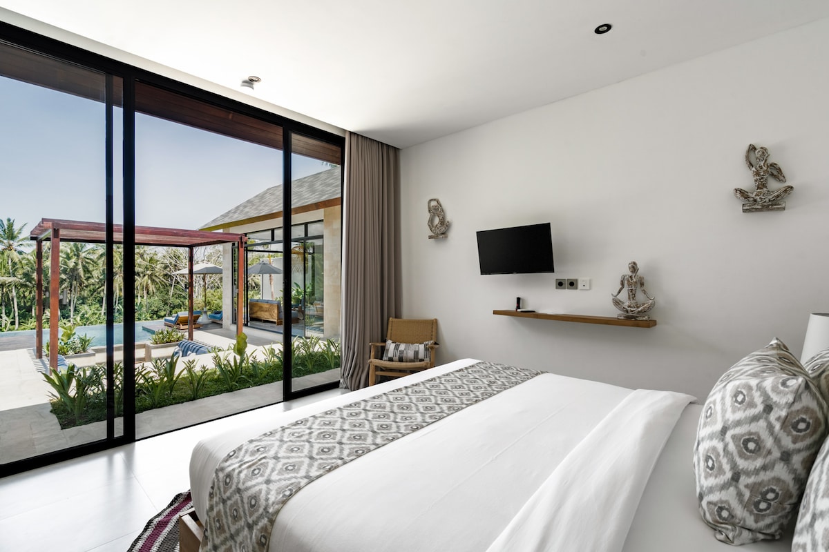 Anastheo : Modern 3BR Villa with Stunning Views 7