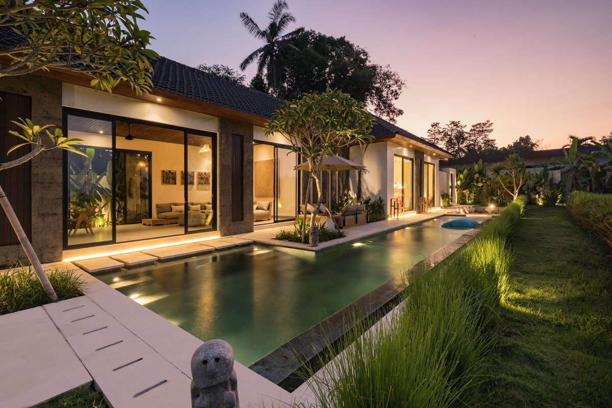 Villa Swannelli : 4BR with Pool & Rice Field Views 28