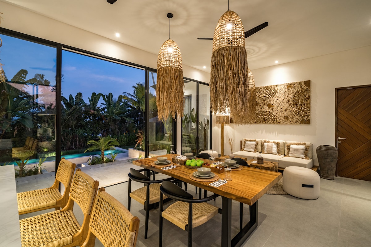 Leya Paradise : 2BR Villa w/Infinity Pool in Ubud 1