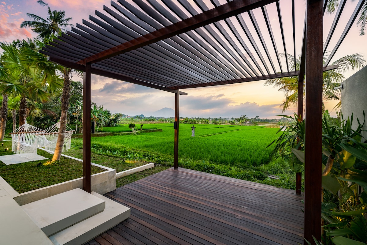 4BR Ubud Pool, Home Cinema, Yoga Deck, Ricefield View 19