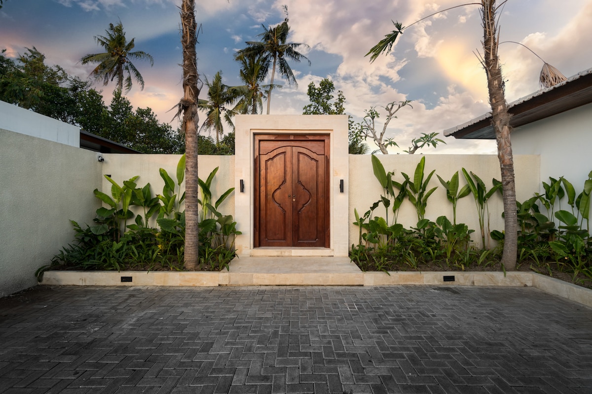 4BR Ubud Pool, Home Cinema, Yoga Deck, Ricefield View 30