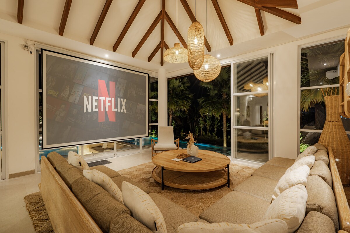 4BR Ubud Pool, Home Cinema, Yoga Deck, Ricefield View 4