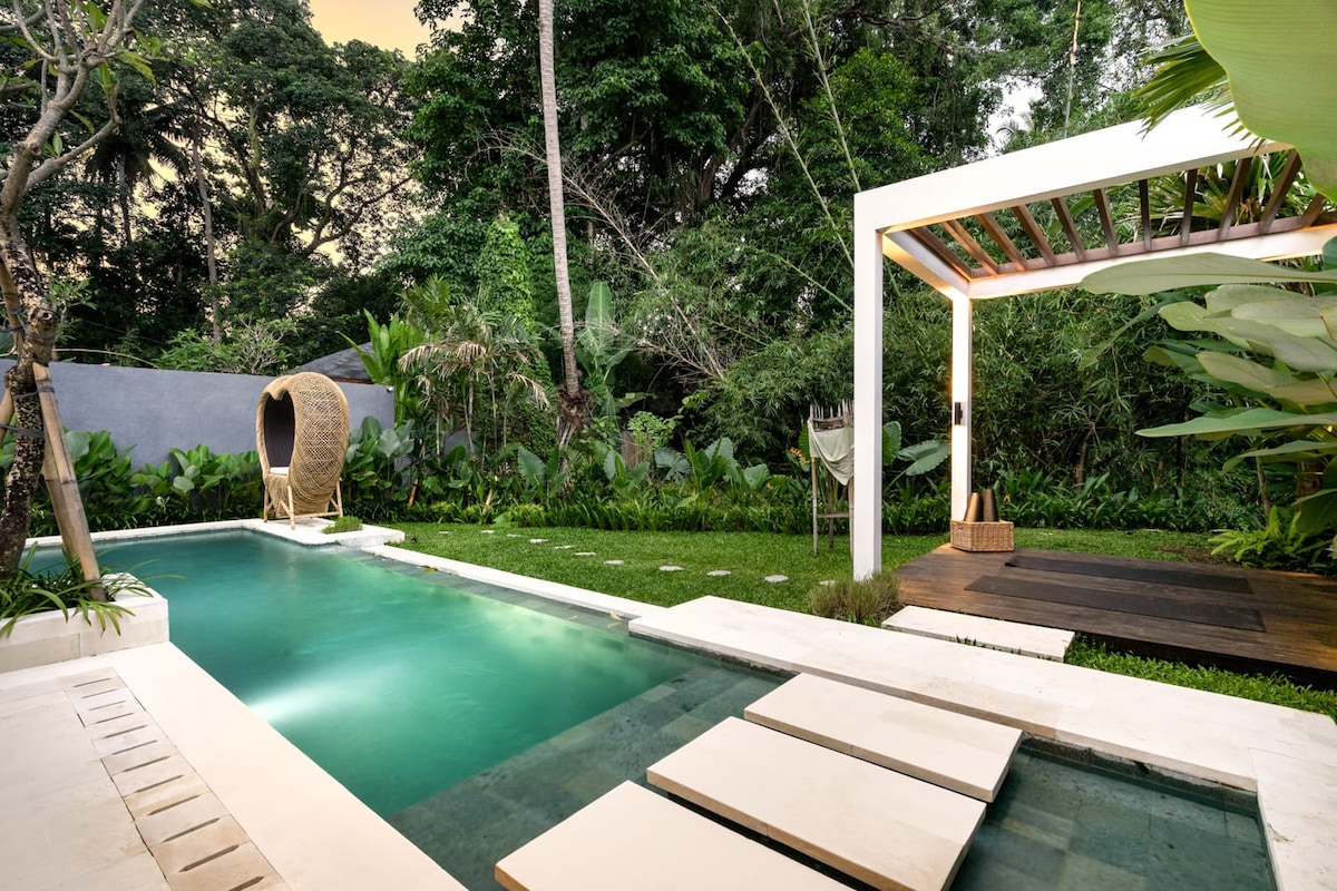 Villa Anahata 2BR Romantic w/ Yoga Space, Bathtub 26