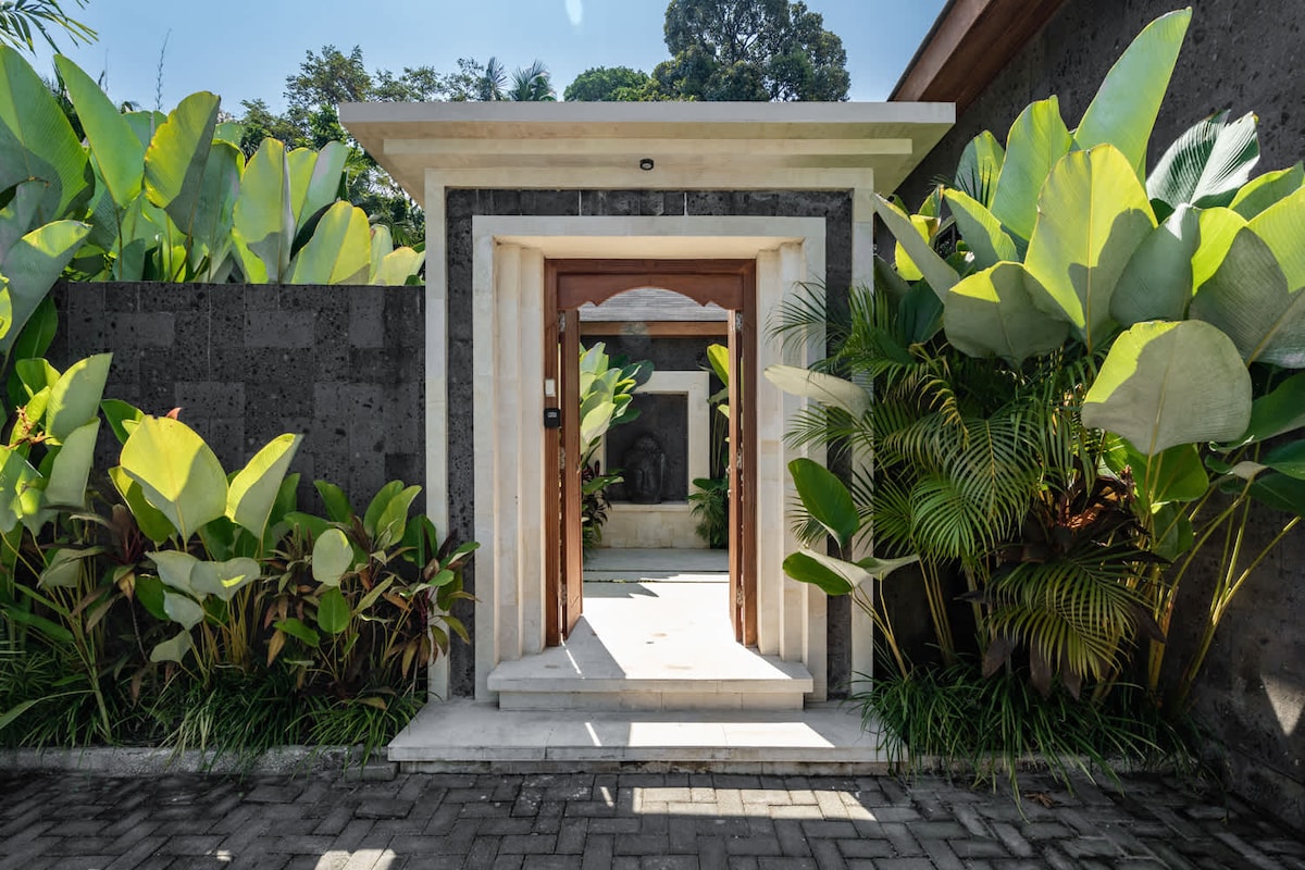 Teva 5BR Villa Tropical & Tranquility in Ubud 26