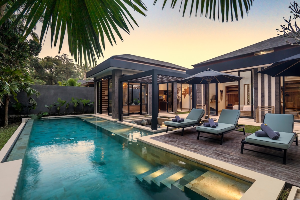 Bale Dauh 2BR Villa w/Sunken Lounge & InfinityPool 29