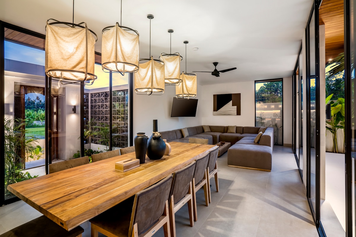 Putga 5BR Family Villa w/Infinity Pool & Spa, Ubud 4