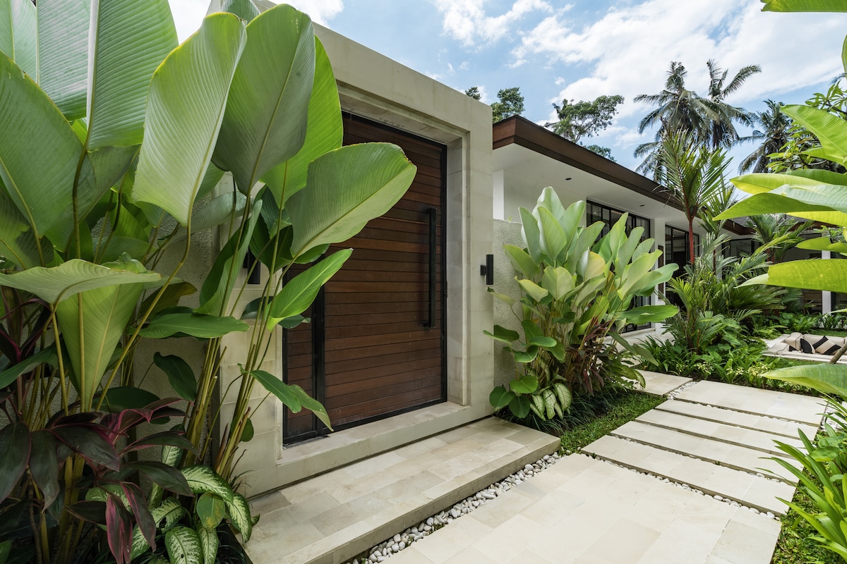 Villa Cassie : 2 BR Your Private Haven in Ubud 13